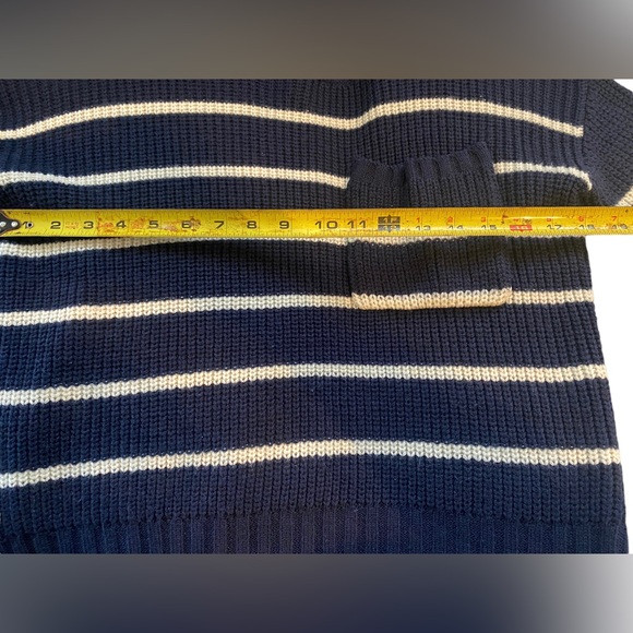 PINK ROSE SWEATER BLUE AND WHITE STRIPES SIZE SMALL - Picture 7 of 7